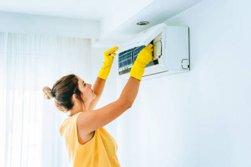 Conserto Ar Condicionado Residencial Preço Vinhedo - Instalação e Conserto de Ar Condicionado