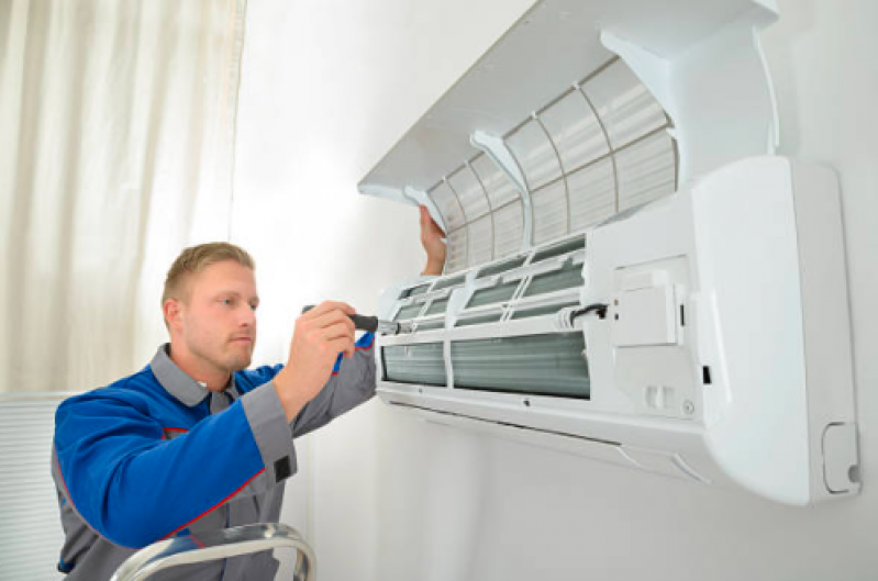 Limpeza de Condensador de Ar Condicionado Cotação Valinhos - Limpeza Filtro Ar Condicionado Lg Dual Inverter
